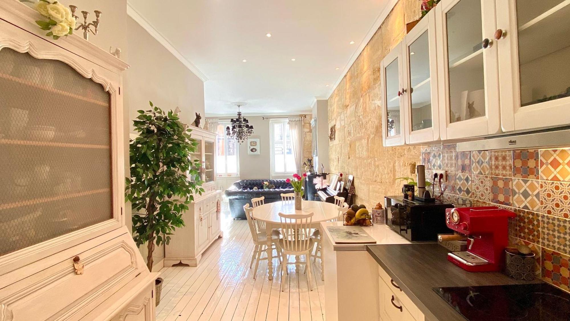 Grand Appartement Haussmanien De Standing Avec Jacuzzi Terrasse Et Parking En Hyper Centre Burdeos Exterior foto